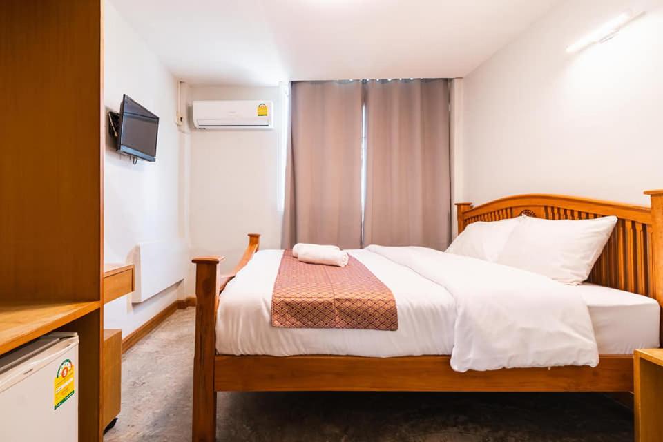 Go Inn Khaosan Road Bkk โกอินน์ ตรอกข้าวสาร Бангкок Екстер'єр фото