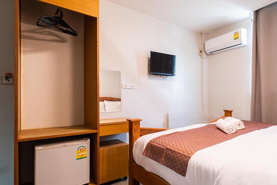 Go Inn Khaosan Road Bkk โกอินน์ ตรอกข้าวสาร Бангкок Екстер'єр фото